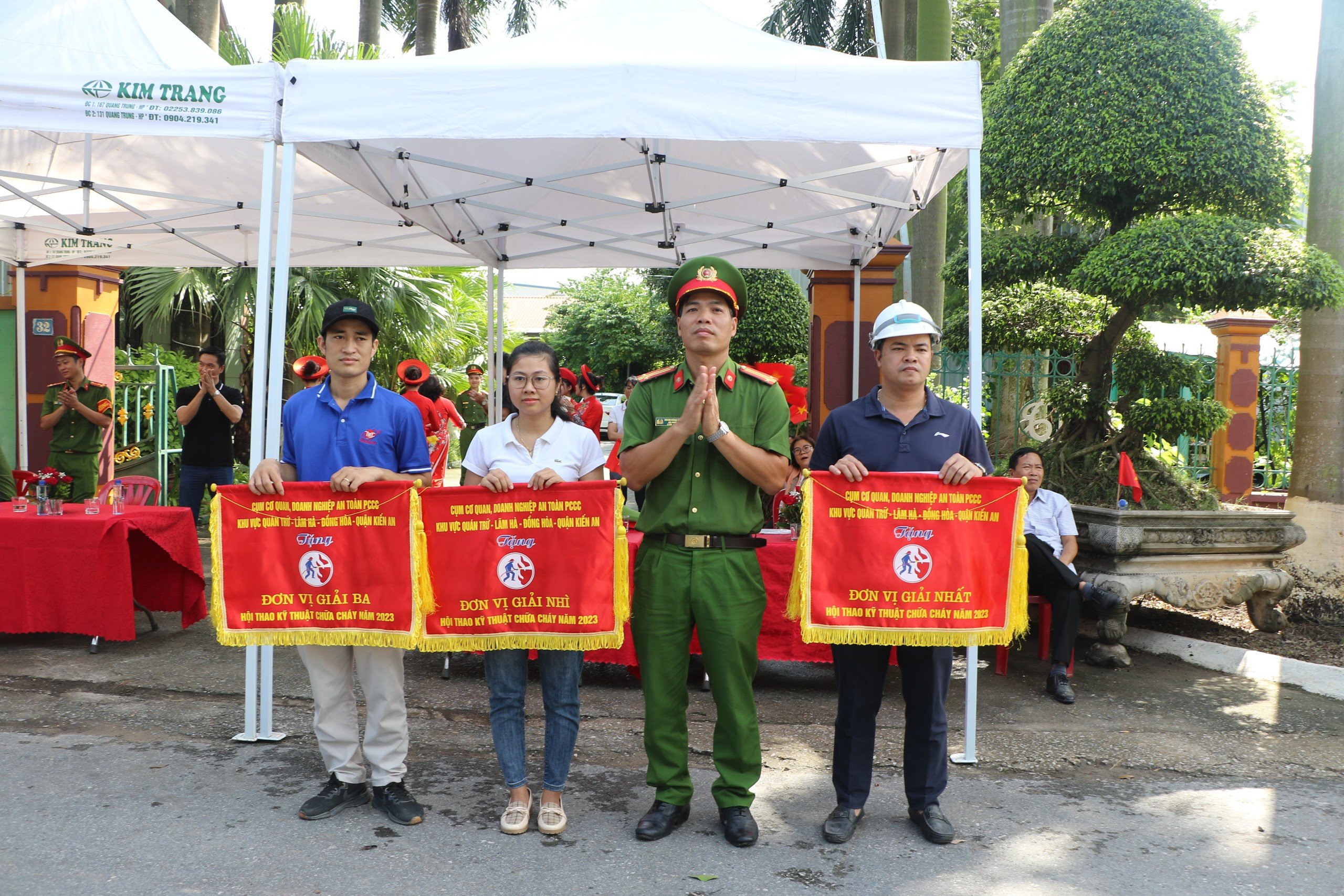 Cụm CQDN an toàn PCCC Quán Trữ - Lãm Hà - Đồng Hòa tổ chức hội thao kỹ thuật chữa cháy và cứu nạn cứu hộ